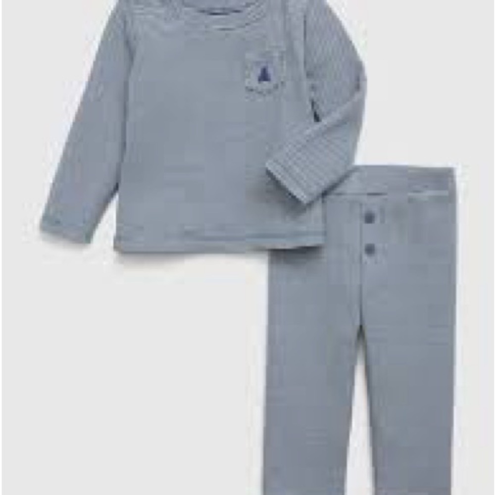 Baby Gap blue striped outfit - Picture 2 of 6